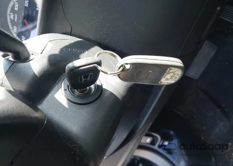 2004 Honda Cr-V Ex z USA, uszkodzony, nr VIN SHSRD78884U251492